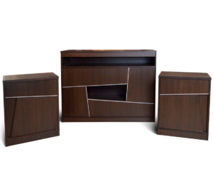 Cómoda + 2 Mesas de Luz Kendor