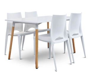 Mesa Eames Rectangular con 4 Sillas Napoli